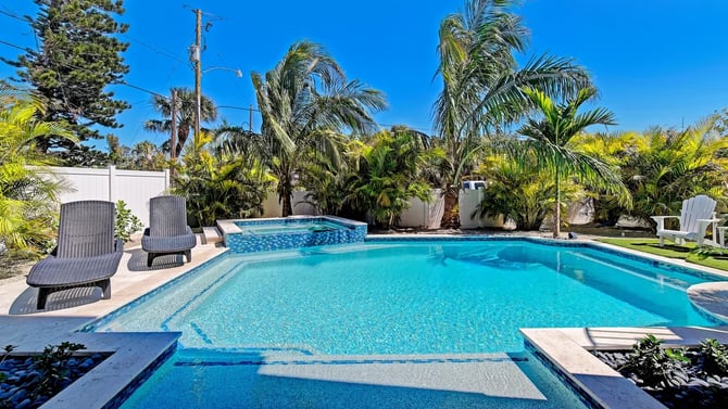 5 Bedroom Homes